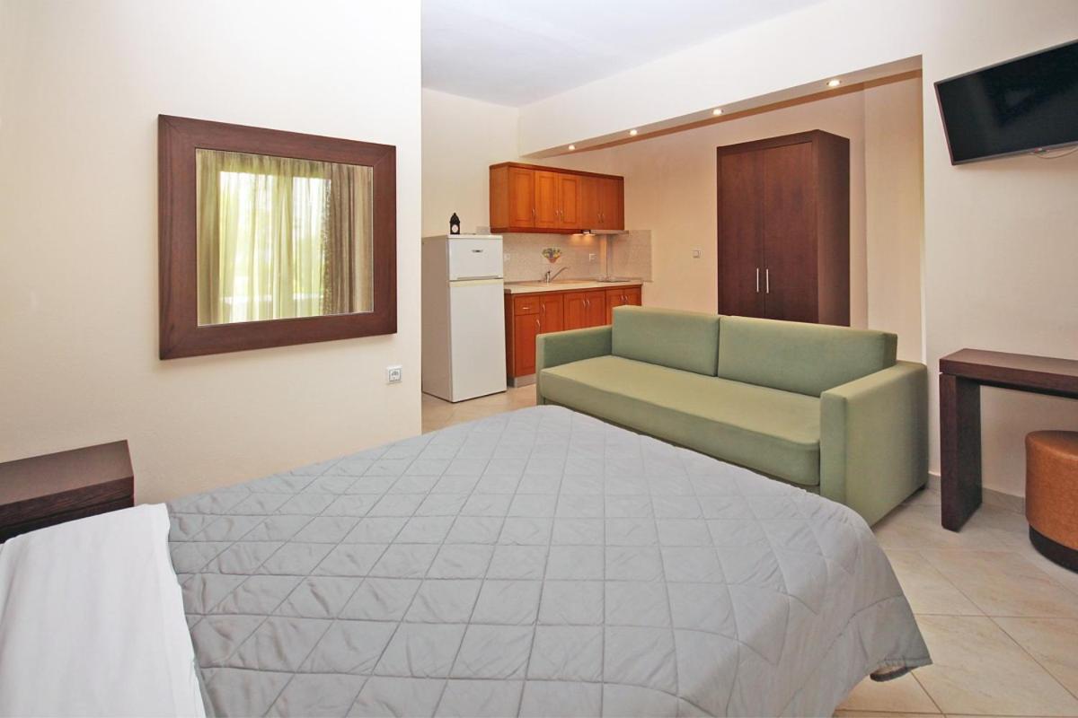 Stamos Apartments And Studios Vourvourou Pokój zdjęcie